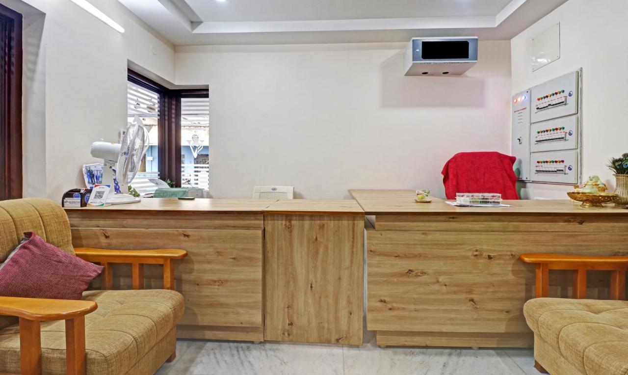 Itsy By Treebo - Vardhan Stay Inn Tirupati Eksteriør billede